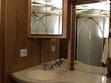 2005 Newmar Essex Photo #9