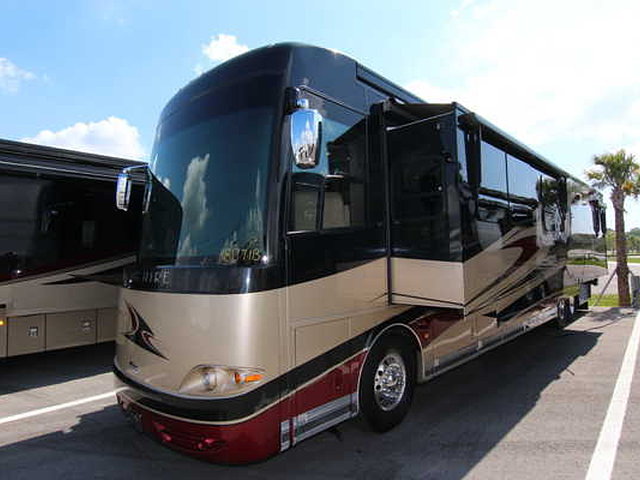 2009 Newmar King Aire Photo