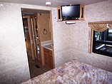 2005 Newmar Kountry Star Photo #9