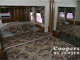 2005 Newmar Kountry Star Photo #17