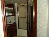 2004 Newmar Kountry Star Photo #10