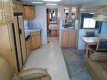 2004 Newmar Kountry Star Photo #10