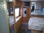 2004 Newmar Kountry Star Photo #17