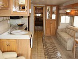 2005 Newmar Kountry Star Photo #42