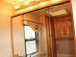 2005 Newmar Kountry Star Photo #62