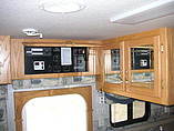 2001 Newmar Kountry Star Photo #19