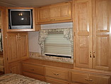 2004 Newmar Kountry Star Photo #6
