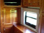 2004 Newmar Mountain Aire Photo #10