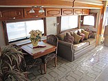 2005 Newmar Mountain Aire Photo #13