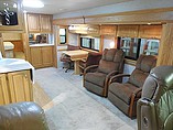 2003 Newmar Mountain Aire Photo #10