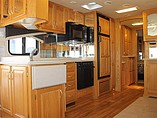 2005 Newmar Mountain Aire Photo #5