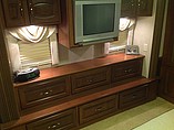 2003 Newmar Mountain Aire Photo #9