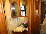 2004 Newmar Mountain Aire Photo #62