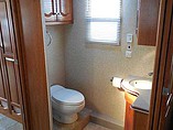 2006 Newmar Mountain Aire Photo #17