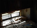 2002 Newmar Mountain Aire Photo #13