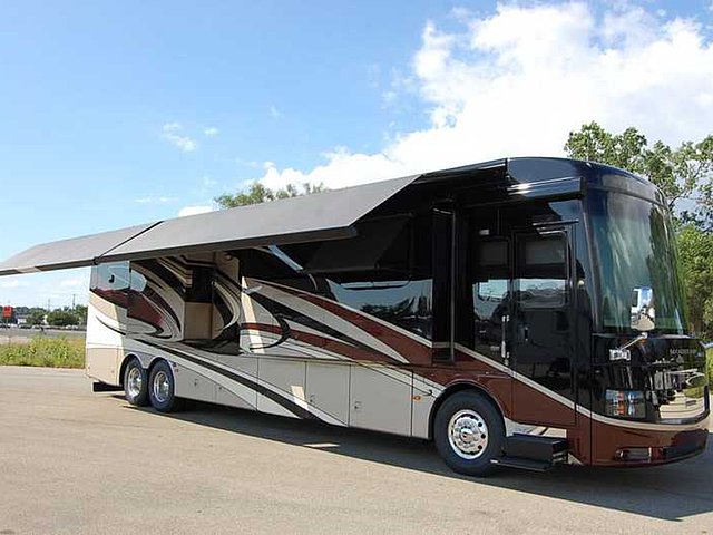 2015 Newmar Mountain Aire Photo