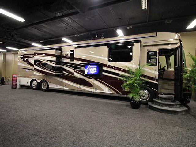 2016 Newmar Mountain Aire Photo