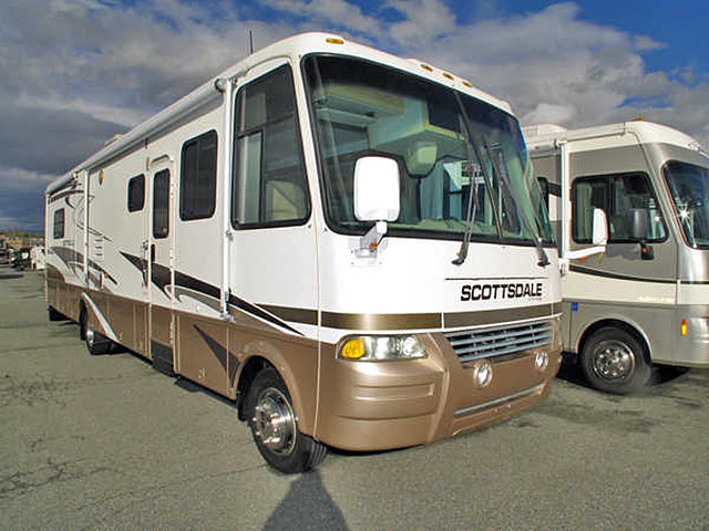 2004 Newmar Scottsdale Photo
