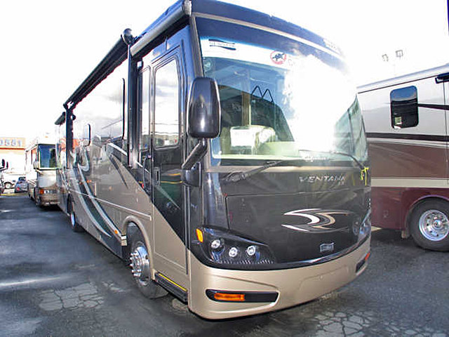 2015 Newmar Ventana Photo