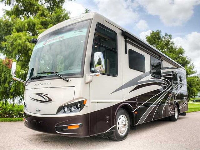 2015 Newmar Ventana Photo