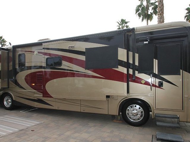 2007 Newmar Ventana Photo