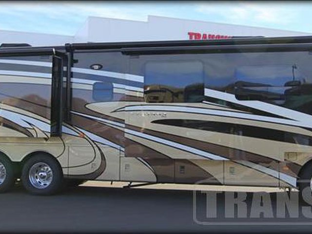 2015 Newmar Ventana Photo