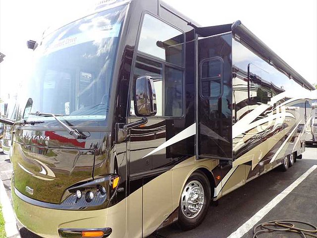 2015 Newmar Ventana Photo