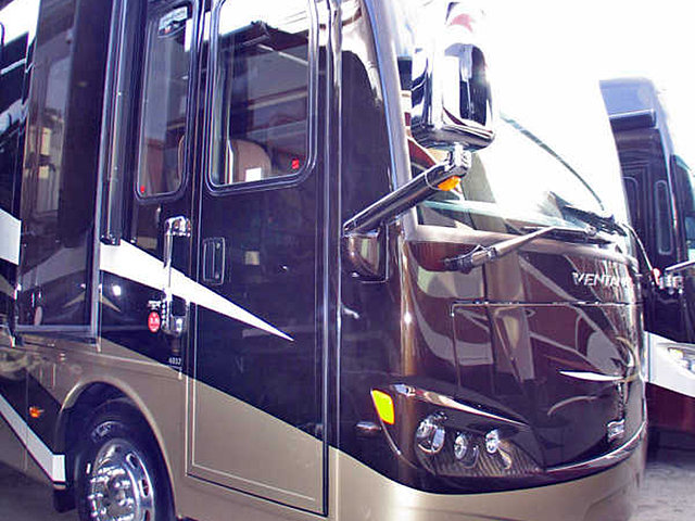 2015 Newmar Ventana Photo