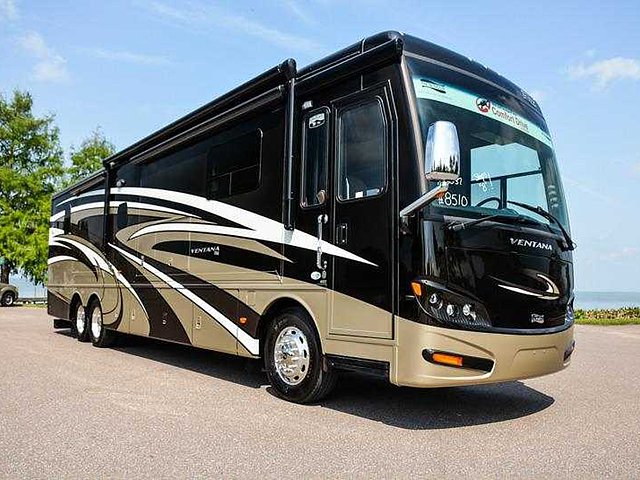 2015 Newmar Ventana Photo
