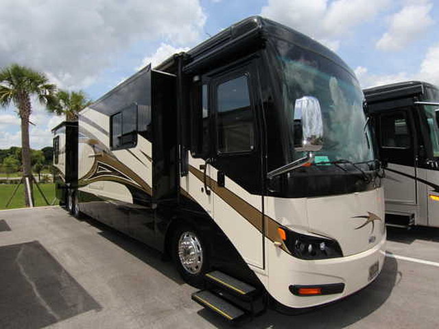 2011 Newmar Ventana Photo