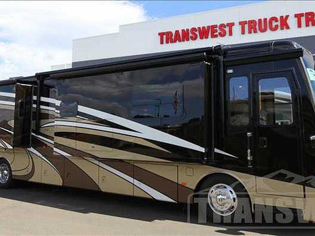 2015 Newmar Ventana Photo