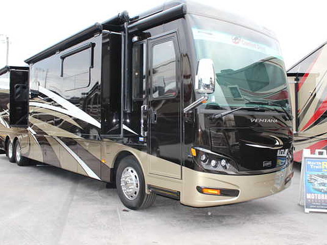 2015 Newmar Ventana Photo