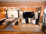 2015 Newmar Ventana LE Photo #13