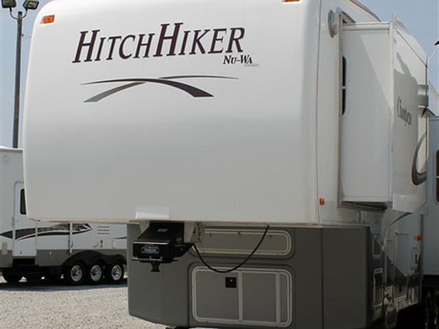 2007 NuWa Hitchhiker Photo