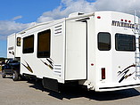 2001 NuWa Hitchhiker II Photo #4