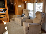 2001 NuWa Hitchhiker II Photo #8
