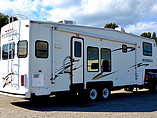 2001 NuWa Hitchhiker II Photo #15