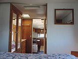 1995 NuWa Hitchhiker II Photo #23