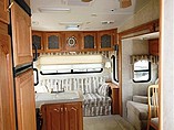 2006 NuWa Hitchhiker II Photo #14