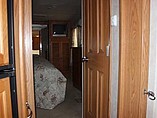 2007 NuWa Hitchhiker II Photo #38