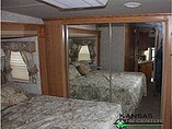 2005 NuWa Hitchhiker II LS Photo #18