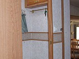 2001 NuWa Hitchhiker Premier Photo #22