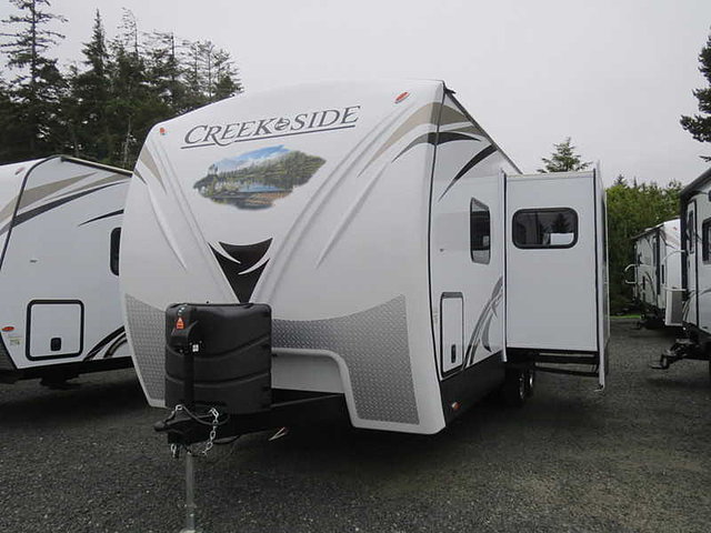 2016 Outdoors RV Creek Side Photo