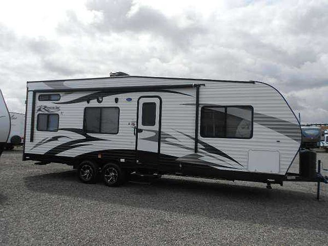 2016 Pacific Coachworks Rage'N Photo