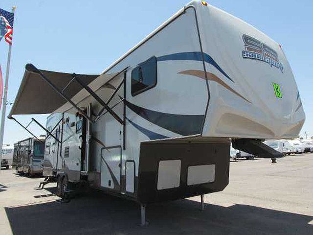2013 Pacific Coachworks Sandsport Photo