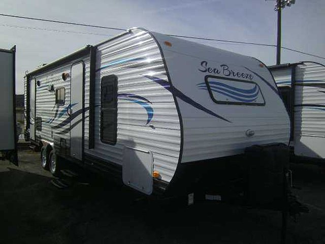 2015 Pacific Coachworks Pacific Coachworks Photo