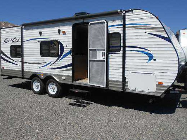 2016 Pacific Coachworks Pacific Coachworks Photo