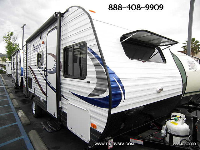 2016 Pacific Coachworks Tango Mini Photo