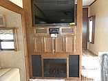 2016 Pacific Coachworks Tango Photo #11