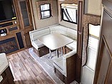 2015 Pacific Pacific Coachworks Photo #16